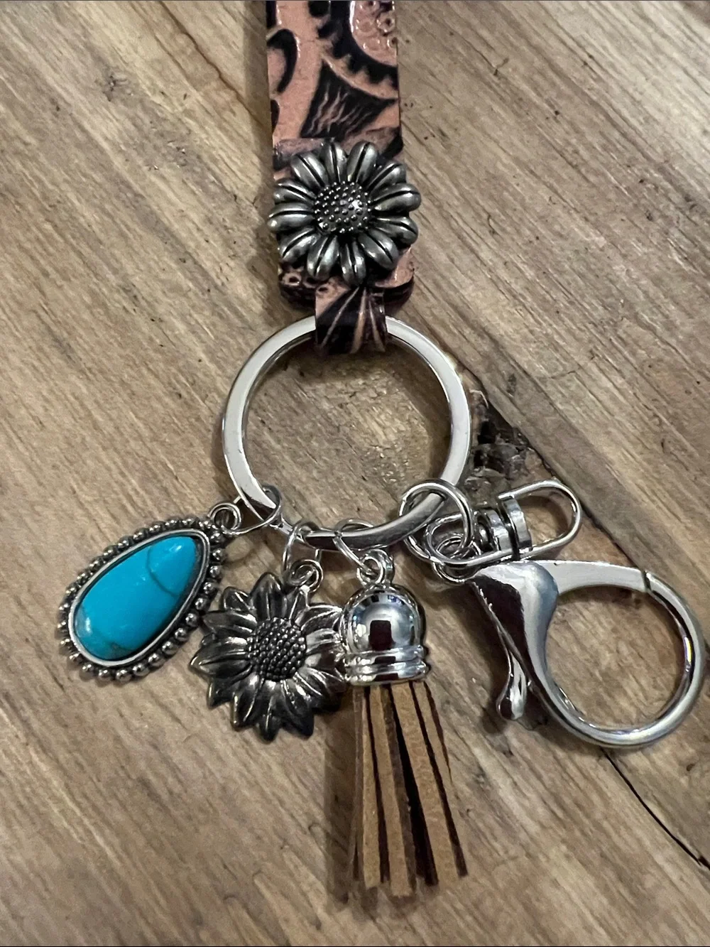 3/$18 Turquoise Flower Faux Leather Keychain - Women Accessories Lot 2141